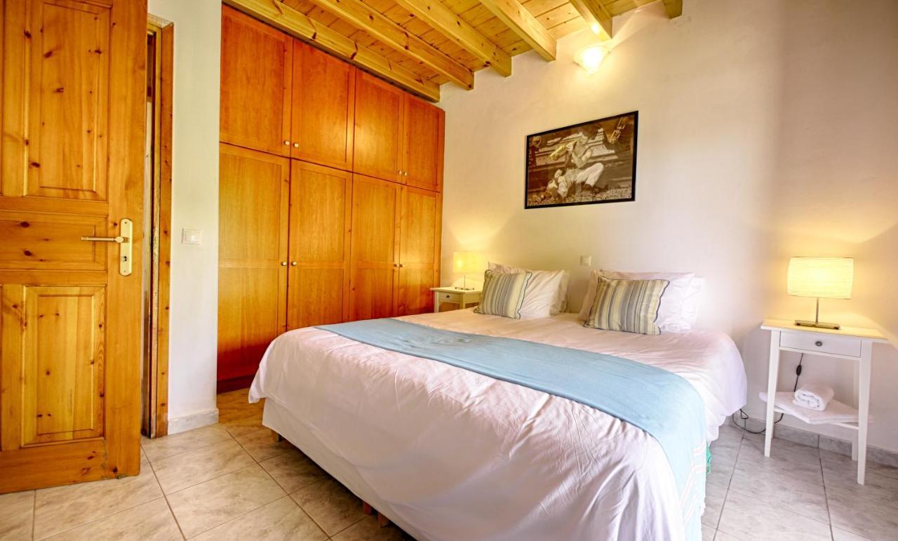 Zen Stone House Villa Agios Georgios Pagon Exterior photo